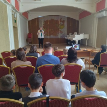 Литературно-музыкальная гостиная «Весны очарование»